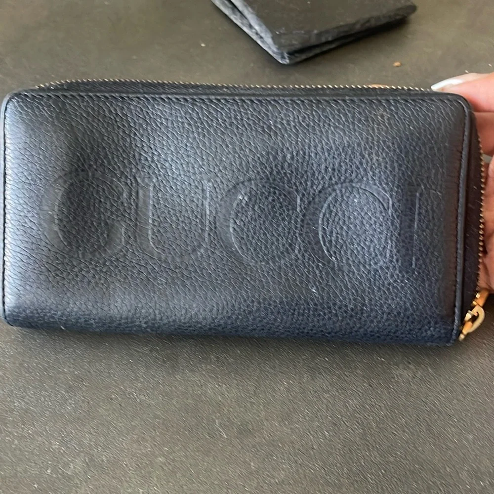 Gucci Wallet - Picture 1 of 4